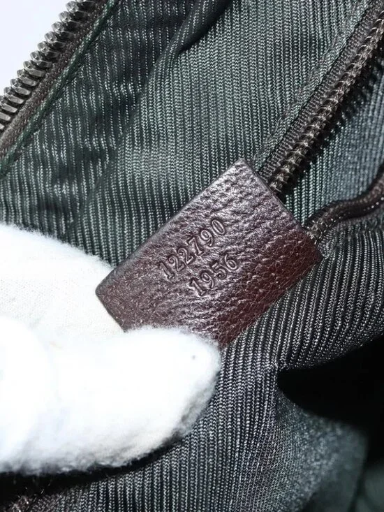 GUCCI GG Canvas Shoulder Bag Beige Silver 122790 Auth - Picture 15 of 16